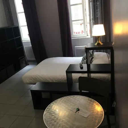 Aparthotel Baionako Katedrala *